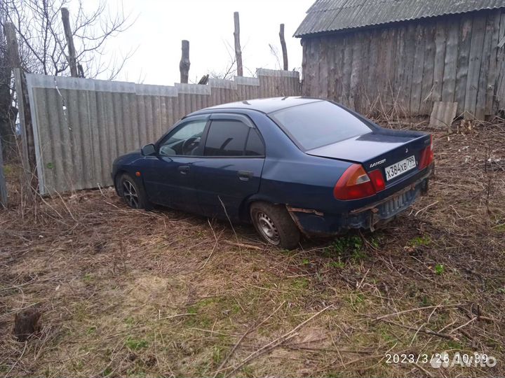 Mitsubishi ланцер