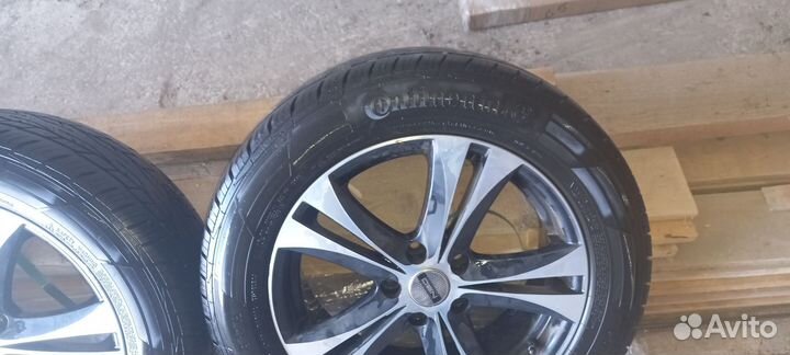 Продаю колеса