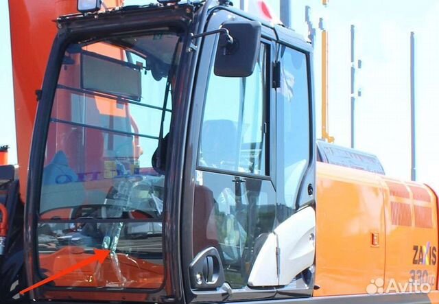 Как снять лобовое стекло на экскаваторе хитачи Стекло лобовое нижнее Hitachi 4651654 купить в Санкт-Петербурге Hitachi 4651654 