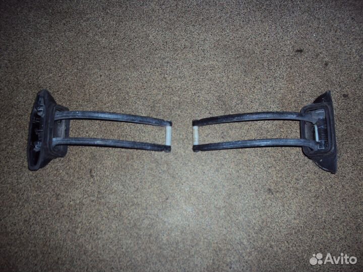 Ограничитель распашной двери Вито Виано Vito Viano