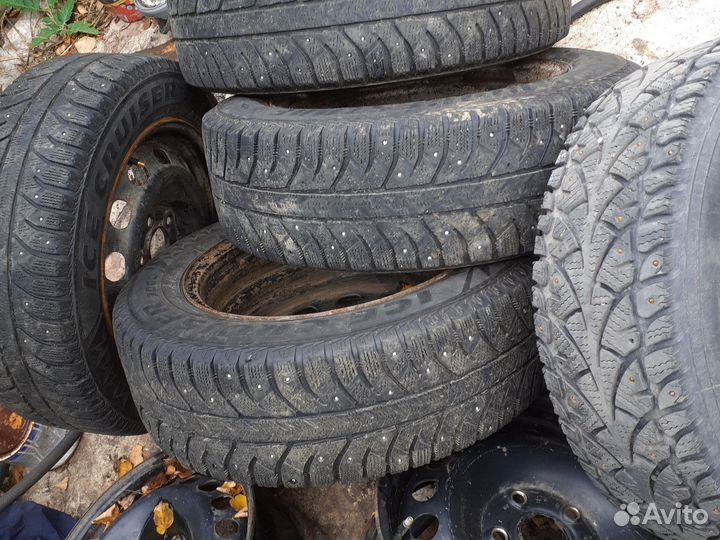 Amberstone 700 5/70 R13