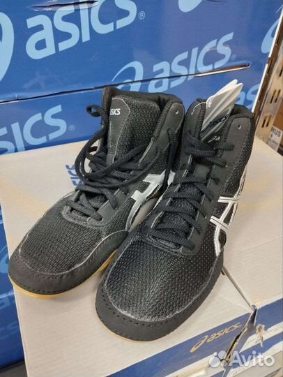 Борцовки asics