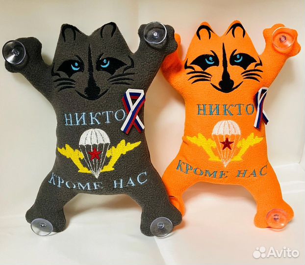 Автоигрушка на присосках