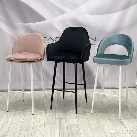 Барные стулья на ножках