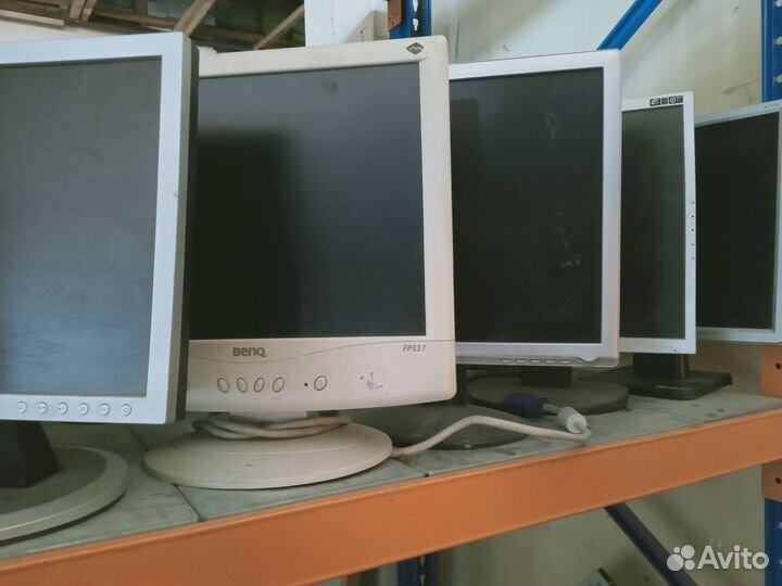 Монитор ж/к 17