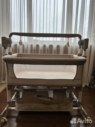 Приставная кроватка люлька