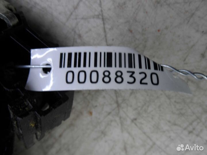 Замок двери передней правой BMW X3 E83