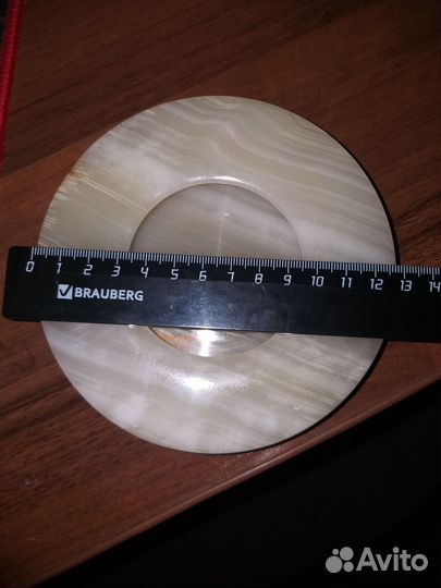 Пепельница из оникса. Новая