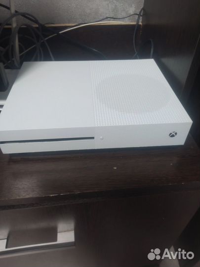 Xbox one s 1tb