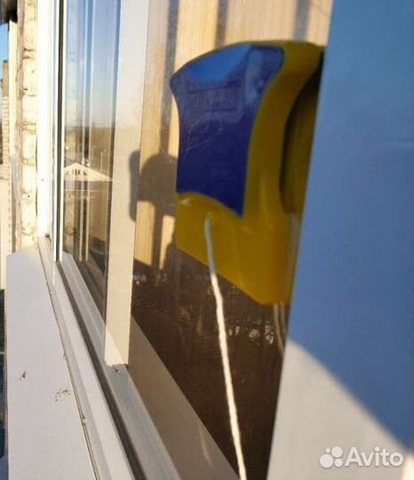 Магнитные щетки для мытья окон