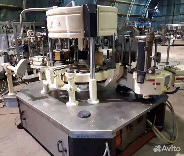 Этикетировочный автомат Alfa Q F3 18T Италия