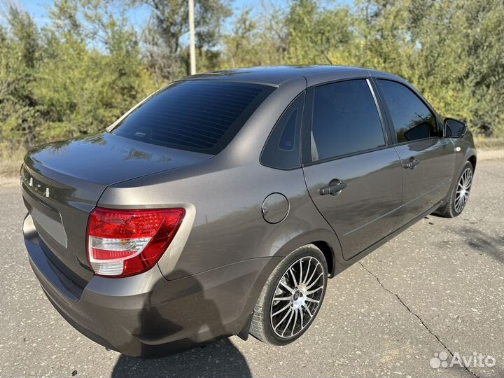 LADA Granta 1.6 МТ, 2021, 60 000 км