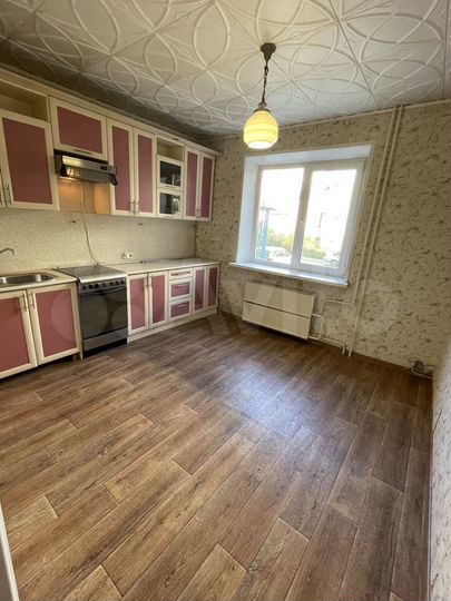 3-к. квартира, 70,1 м², 1/5 эт.