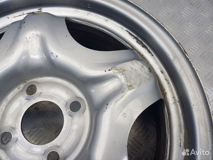 Штампованный диск R16 4x100