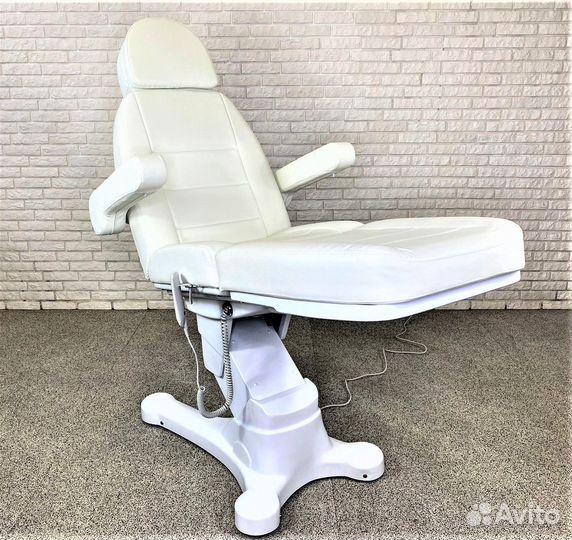 Косметологическое кресло Zara, 4 мотора White