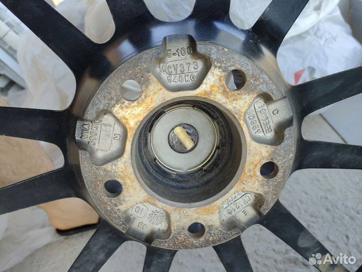 Литые диски r18 5*114,3 с резиной