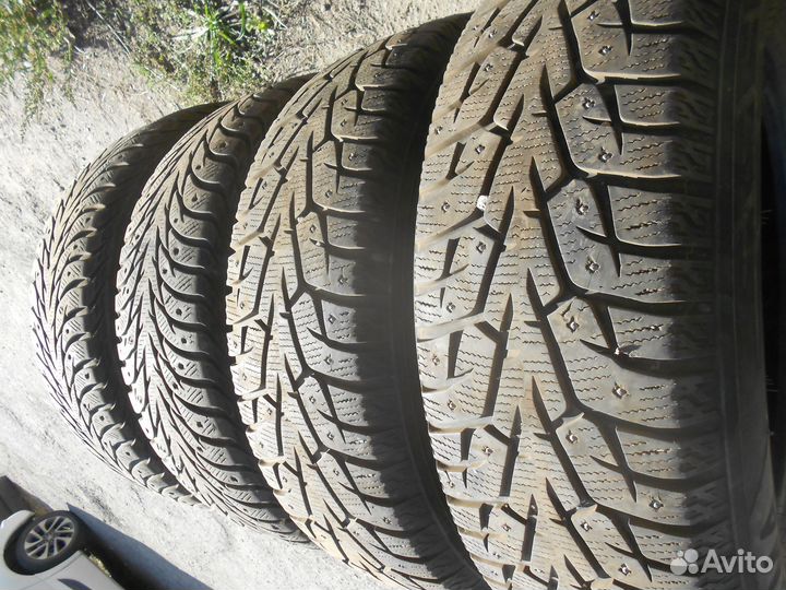 Yokohama Ice Guard Stud IG55 235/65 R17