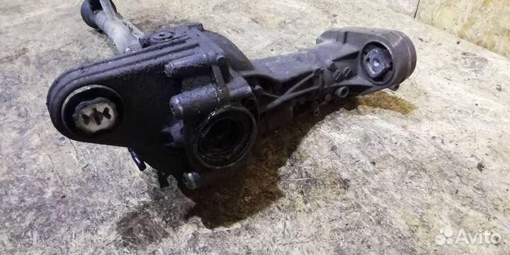 Редуктор переднего моста Volkswagen Touareg 2 2012
