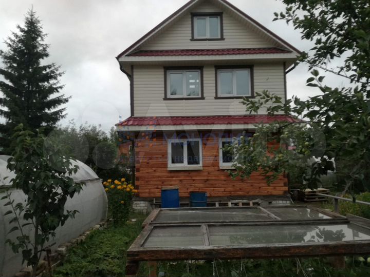 Дача 71,4 м² на участке 5,4 сот.