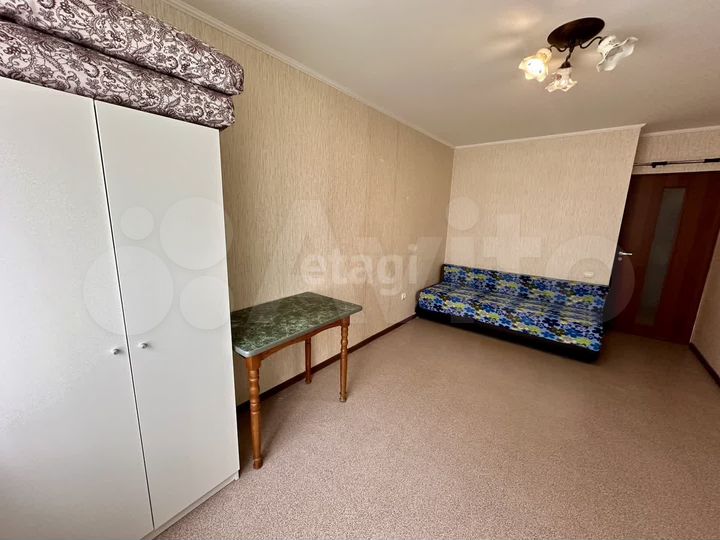 2-к. квартира, 56 м², 2/10 эт.