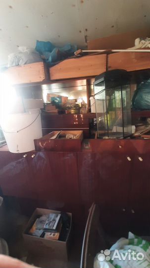 Отдам сервант