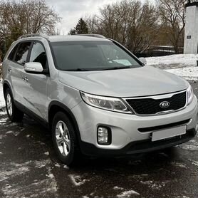 Kia Sorento 2.2 AT, 2018, битый, 60 000 км