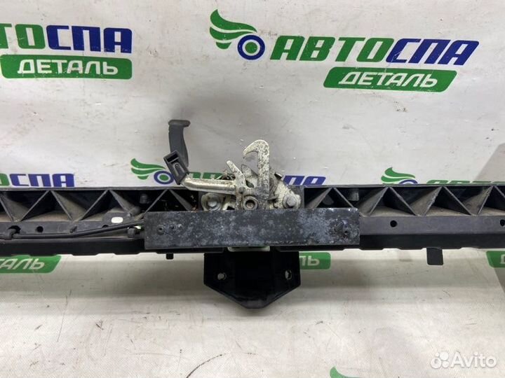 Кронштейн бампера передний Peugeot 3008 T84 DV6C