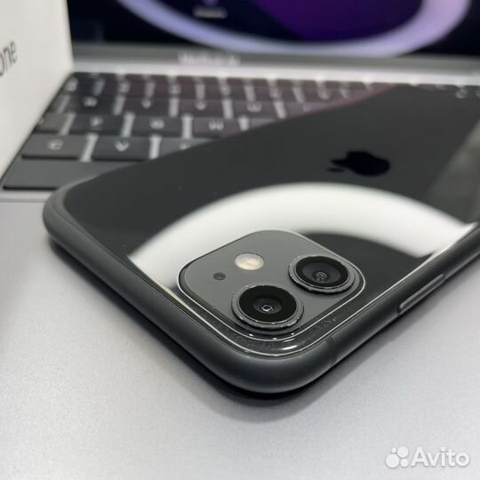 iPhone 11 64GB (в оригинале)