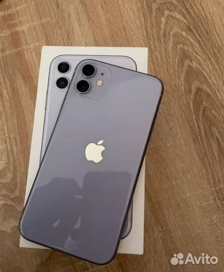 iPhone 11, 64 ГБ