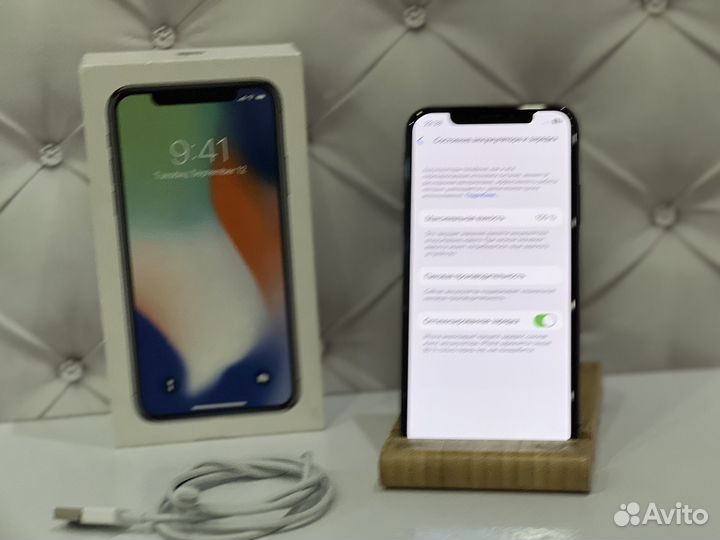 iPhone Xs, 64 ГБ