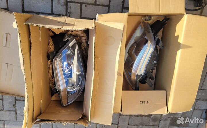 Фара mitsubishi outlander 1