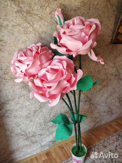 Декоративный цветок