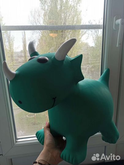 Игрушка прыгун