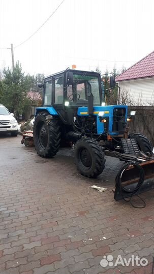Мтз 82 с отвалом и щёткой