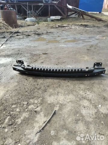 Усилитель бампера туарег