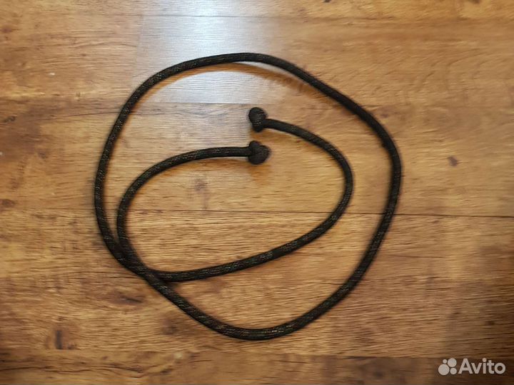 Гимнастическая скакалка