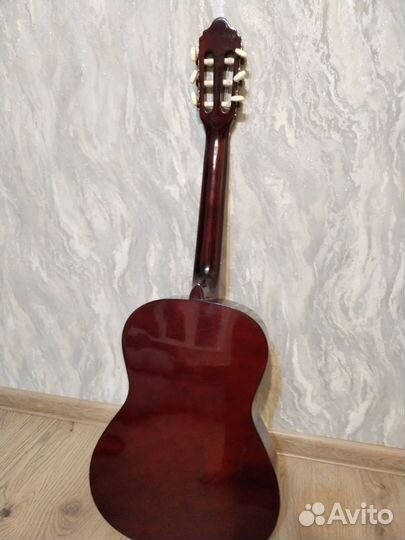 Гитара Valencia