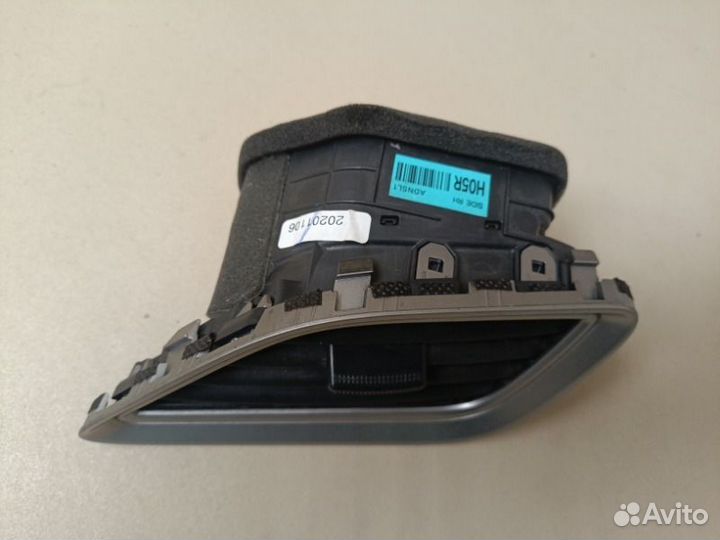 Дефлектор воздушный правый Hyundai Solaris 1 2021