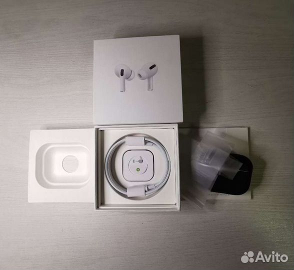 Беспроводные наушники airpods pro