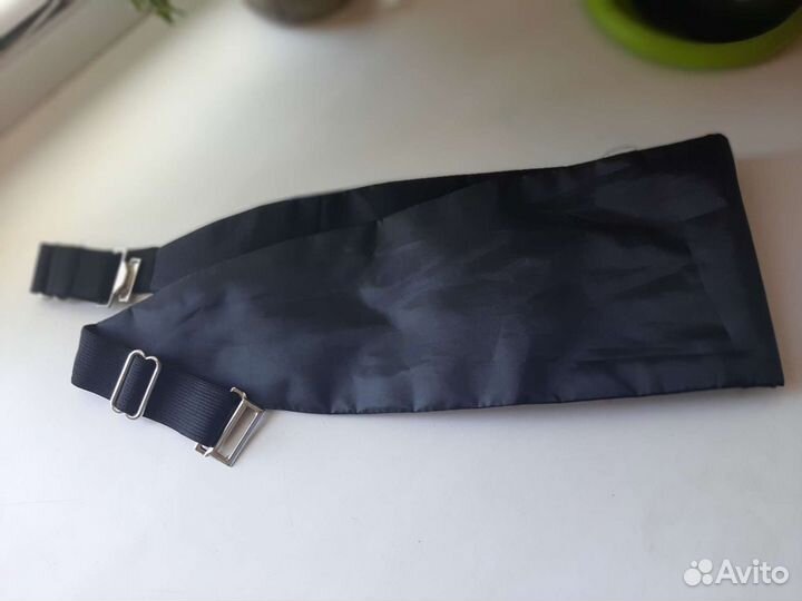 Атласный пояс