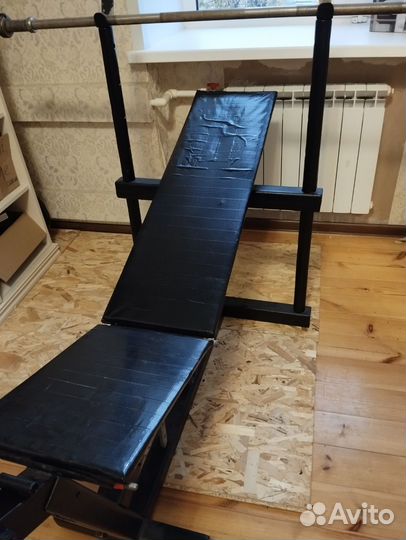Скамья для жима со стойками и штангой бу