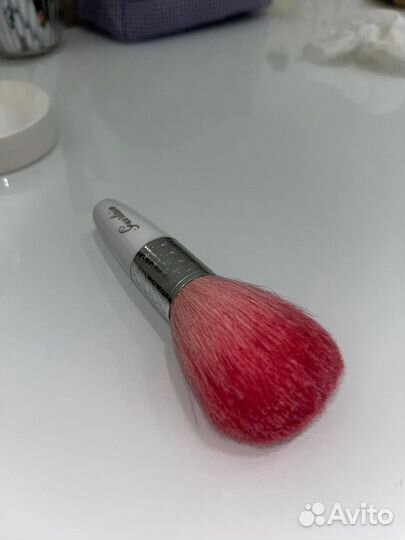 Кисть Guerlain