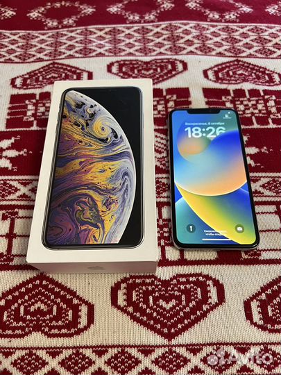 iPhone Xs Max, 64 ГБ