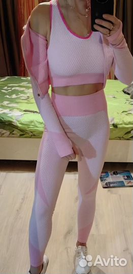 Спортивный костюм 44-46 размер