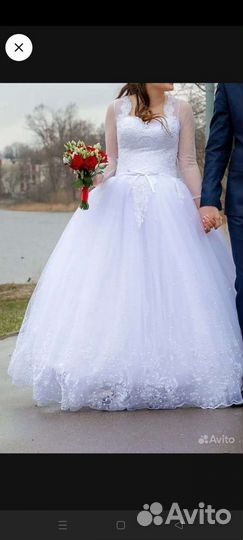Свадебное платье