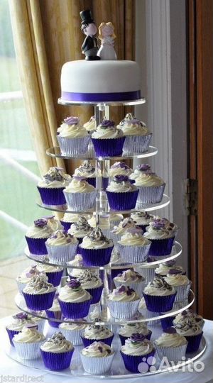 Подставка для торта и капкейков