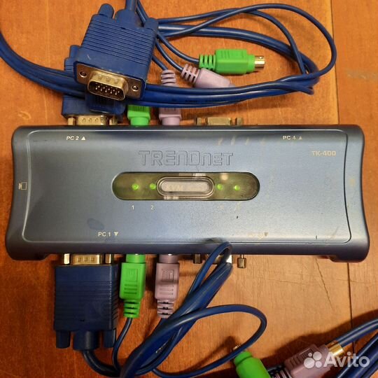 Переключатель KVM trendnet TK-400