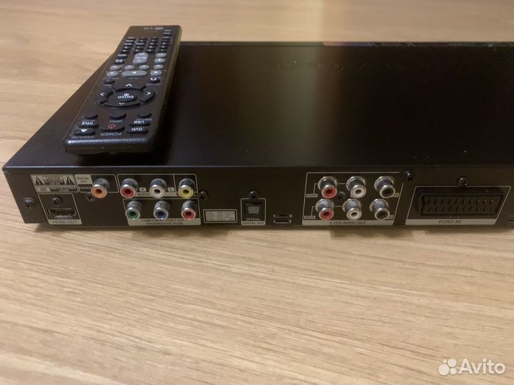 DVD плеер LG dks9500