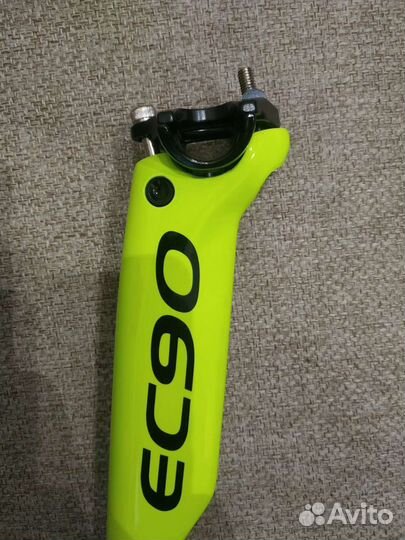 Подседельный штырь карбон 30.8