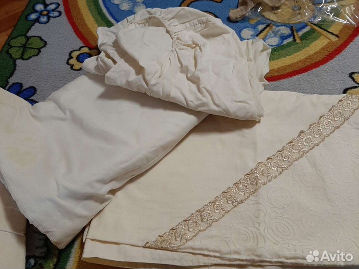 Мягкие бортики на кроватку